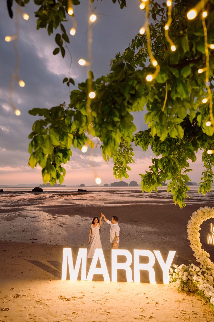 Krabi surprise proposal decoration planner, Krabi Wedding Planner, Krabi wedding, Krabi Wedding Planner, Krabi wedding organizer , Surprise proposal, Krabi surprise proposal photography, proposal decoration, surprise proposal photographer in Krabi