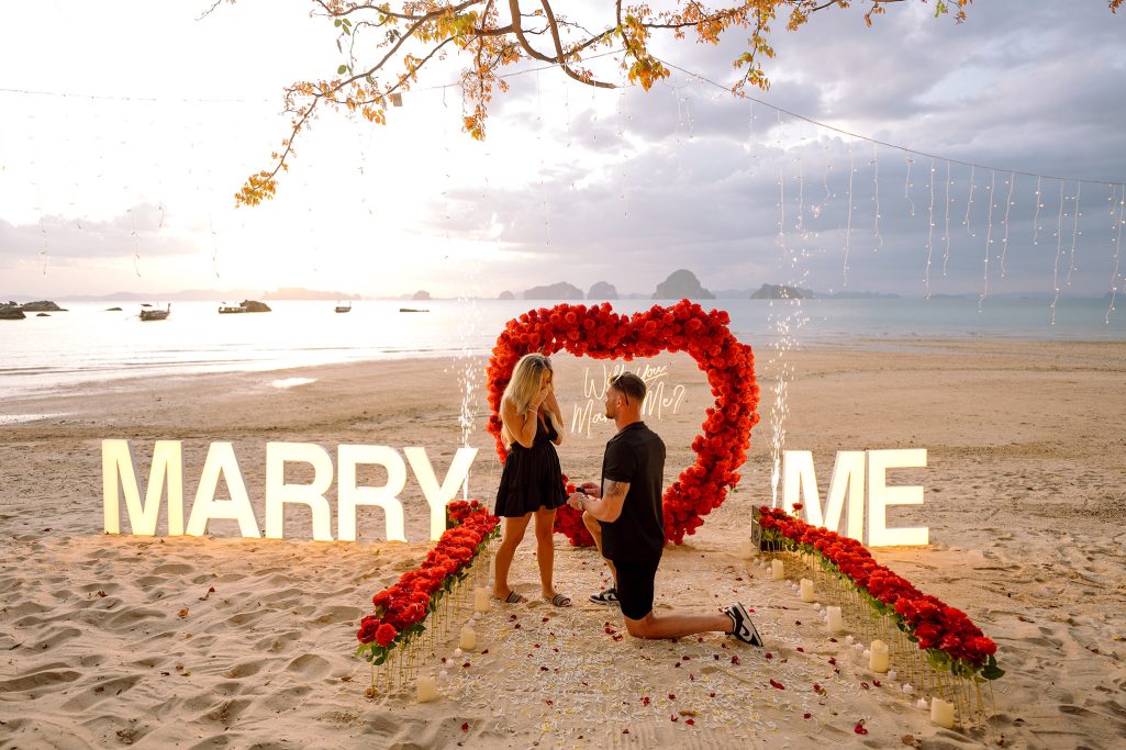 Krabi surprise proposal decoration planner, Krabi Wedding Planner, Krabi wedding, Krabi Wedding Planner, Krabi wedding organizer , Surprise proposal, Krabi surprise proposal photography, proposal decoration, surprise proposal photographer in Krabi