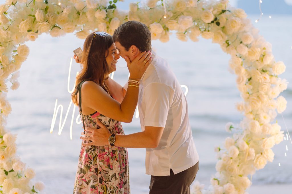 Krabi surprise proposal decoration planner, Krabi Wedding Planner, Krabi wedding, Krabi Wedding Planner, Krabi wedding organizer , Surprise proposal, Krabi surprise proposal photography, proposal decoration, surprise proposal photographer in Krabi