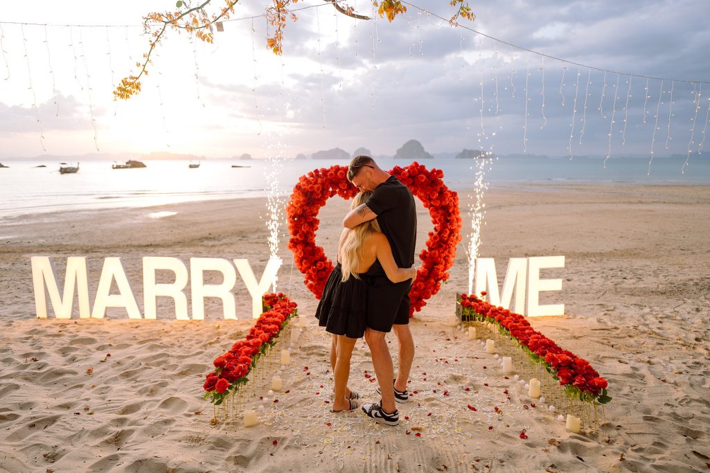 Krabi surprise proposal decoration planner, Krabi Wedding Planner, Krabi wedding, Krabi Wedding Planner, Krabi wedding organizer , Surprise proposal, Krabi surprise proposal photography, proposal decoration, surprise proposal photographer in Krabi