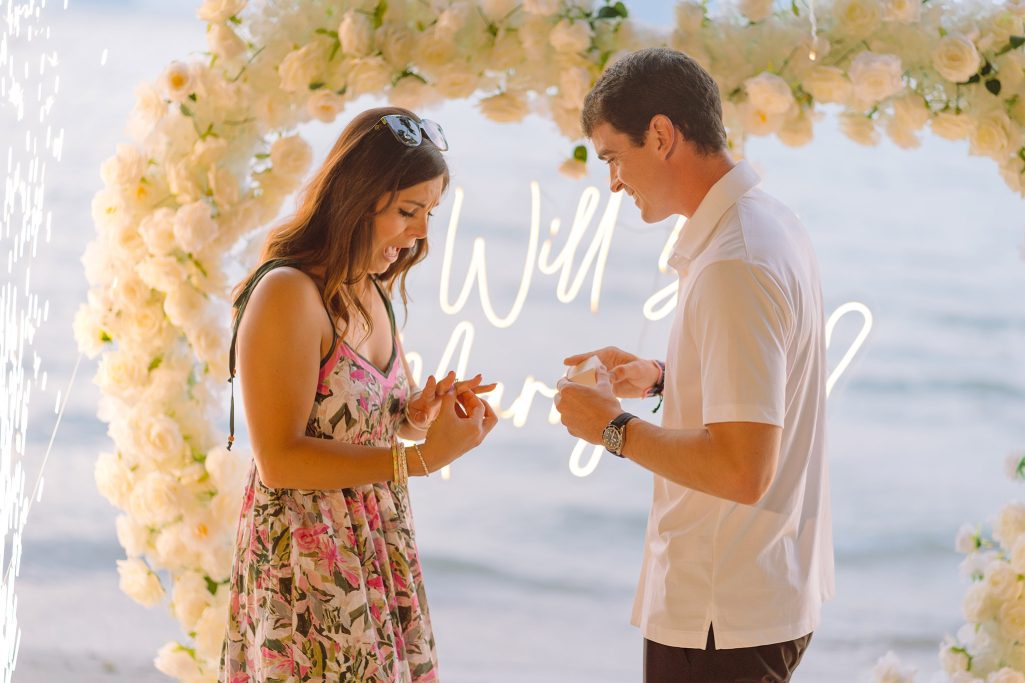 Krabi surprise proposal decoration planner, Krabi Wedding Planner, Krabi wedding, Krabi Wedding Planner, Krabi wedding organizer , Surprise proposal, Krabi surprise proposal photography, proposal decoration, surprise proposal photographer in Krabi