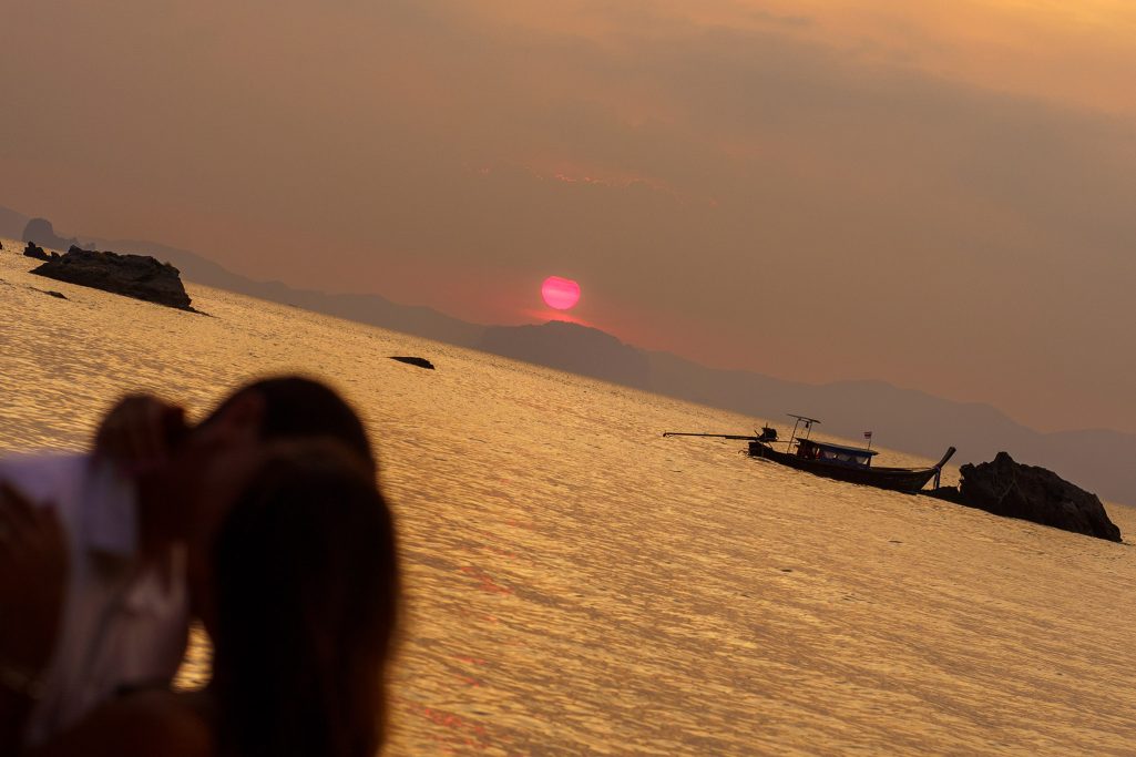 Krabi surprise proposal decoration planner, Krabi Wedding Planner, Krabi wedding, Krabi Wedding Planner, Krabi wedding organizer , Surprise proposal, Krabi surprise proposal photography, proposal decoration, surprise proposal photographer in Krabi