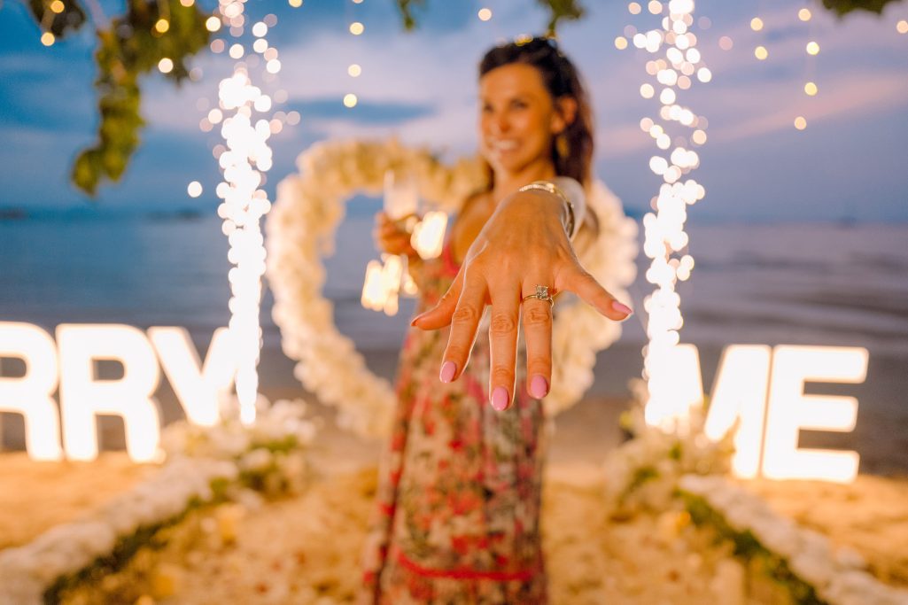 Krabi surprise proposal decoration planner, Krabi Wedding Planner, Krabi wedding, Krabi Wedding Planner, Krabi wedding organizer , Surprise proposal, Krabi surprise proposal photography, proposal decoration, surprise proposal photographer in Krabi