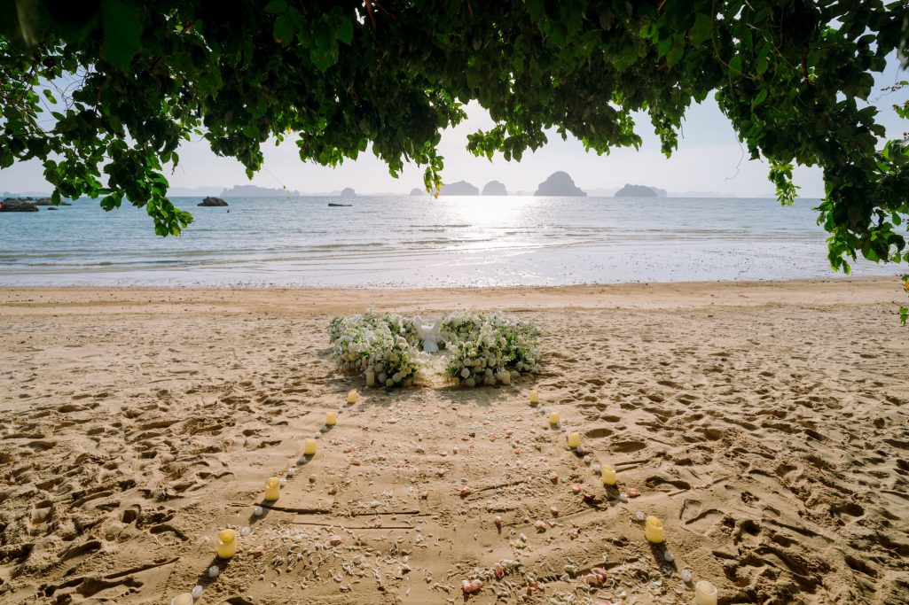 Krabi surprise proposal decoration planner, Krabi Wedding Planner, Krabi wedding, Krabi Wedding Planner, Krabi wedding organizer , Surprise proposal, Krabi surprise proposal photography, proposal decoration, surprise proposal photographer in Krabi