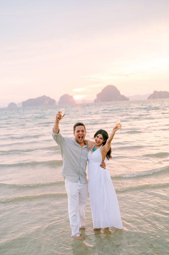Krabi surprise proposal decoration planner, Krabi Wedding Planner, Krabi wedding, Krabi Wedding Planner, Krabi wedding organizer , Surprise proposal, Krabi surprise proposal photography, proposal decoration, surprise proposal photographer in Krabi