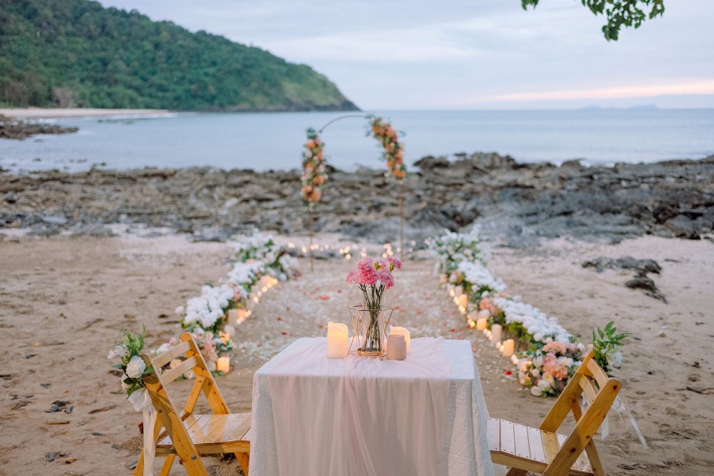 Krabi surprise proposal decoration planner, marriage proposal, Surprise proposal, Krabi Wedding Planner, Krabi planner, Koh Lanta photographer, Surprise proposal at Koh Lanta