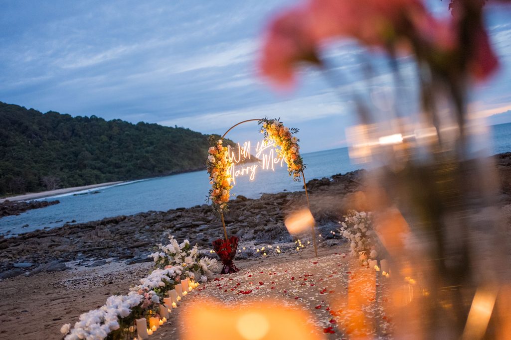 Krabi surprise proposal decoration planner, marriage proposal, Surprise proposal, Krabi Wedding Planner, Krabi planner, Koh Lanta photographer, Surprise proposal at Koh Lanta