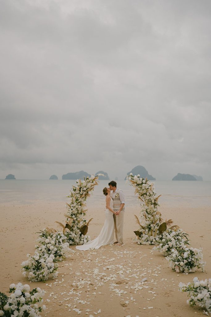 Krabi wedding photographer, Krabi wedding photography, Krabi Wedding Planner