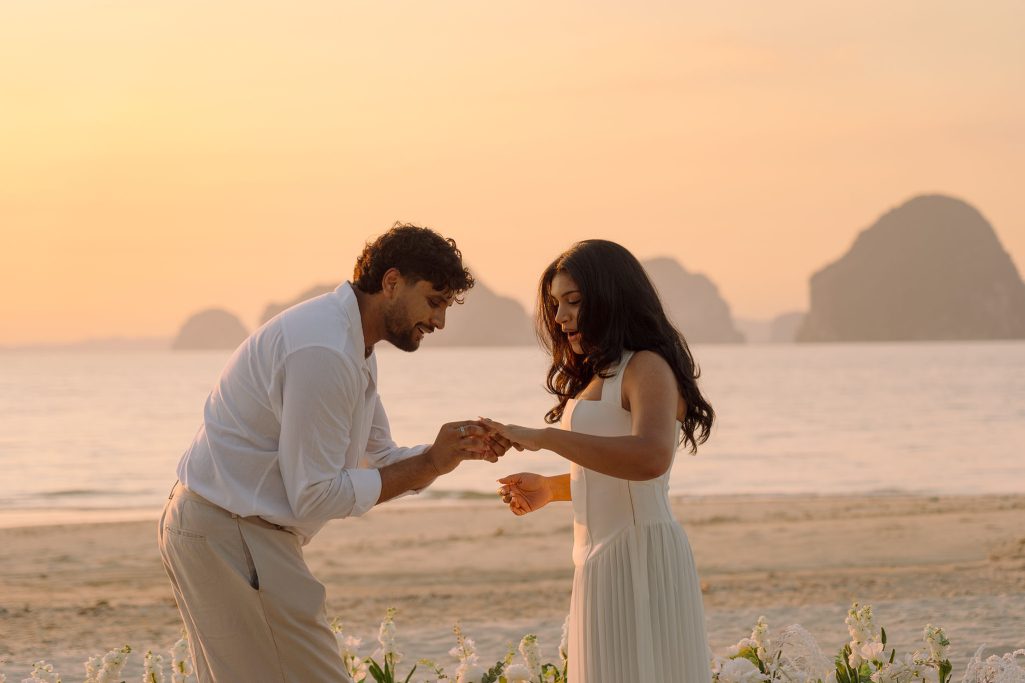 Krabi surprise proposal decoration planner, Krabi Wedding Planner, Krabi wedding, Krabi Wedding Planner, Krabi wedding organizer , Surprise proposal, Krabi surprise proposal photography, proposal decoration, surprise proposal photographer in Krabi