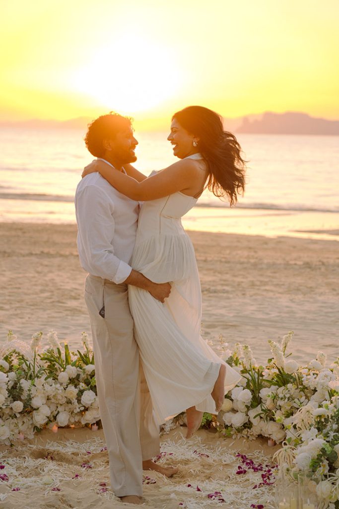 Krabi surprise proposal decoration planner, Krabi Wedding Planner, Krabi wedding, Krabi Wedding Planner, Krabi wedding organizer , Surprise proposal, Krabi surprise proposal photography, proposal decoration, surprise proposal photographer in Krabi