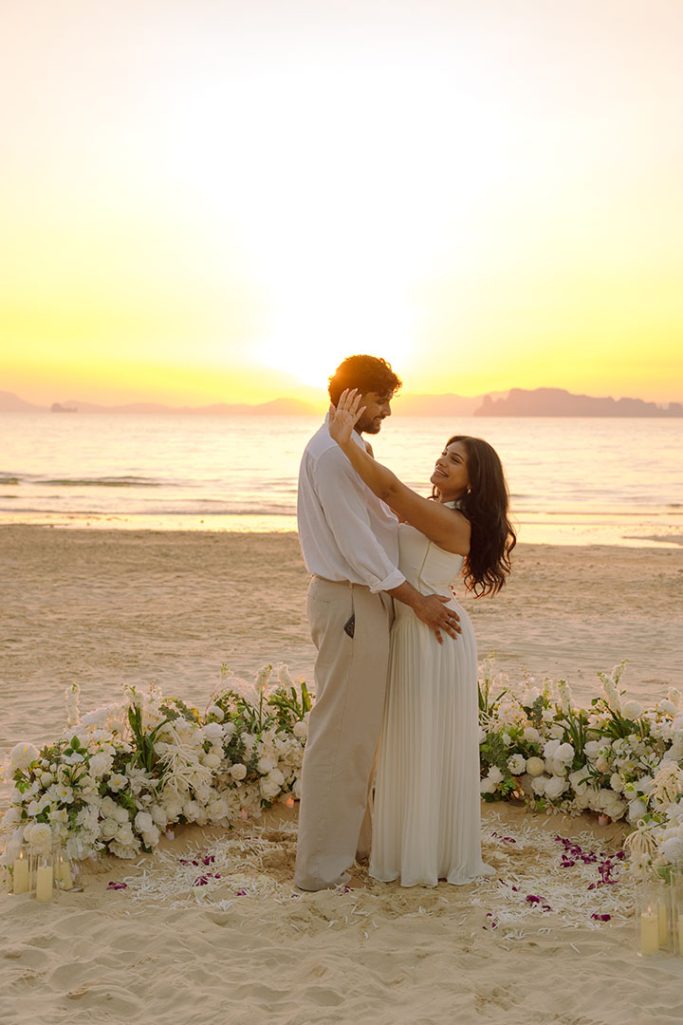 Krabi surprise proposal decoration planner, Krabi Wedding Planner, Krabi wedding, Krabi Wedding Planner, Krabi wedding organizer , Surprise proposal, Krabi surprise proposal photography, proposal decoration, surprise proposal photographer in Krabi