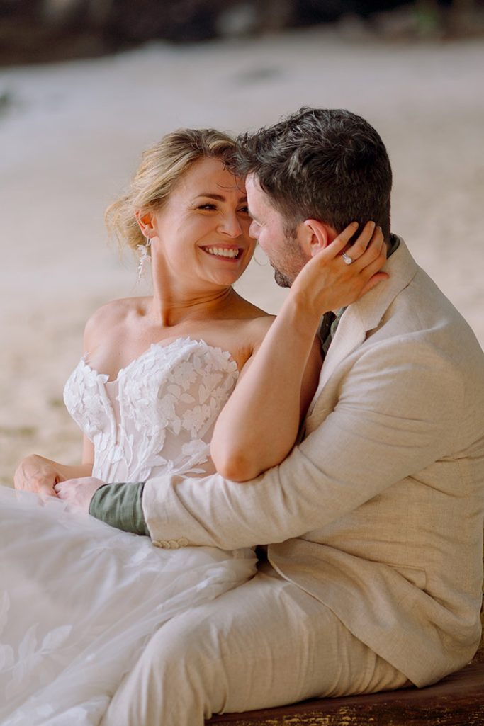Elopement, Elopement wedding, Elopement wedding photography, Elopement wedding photographer, Elopement at island Krabi, Elopement wedding on boat Krabi, Longtail boat Krabi