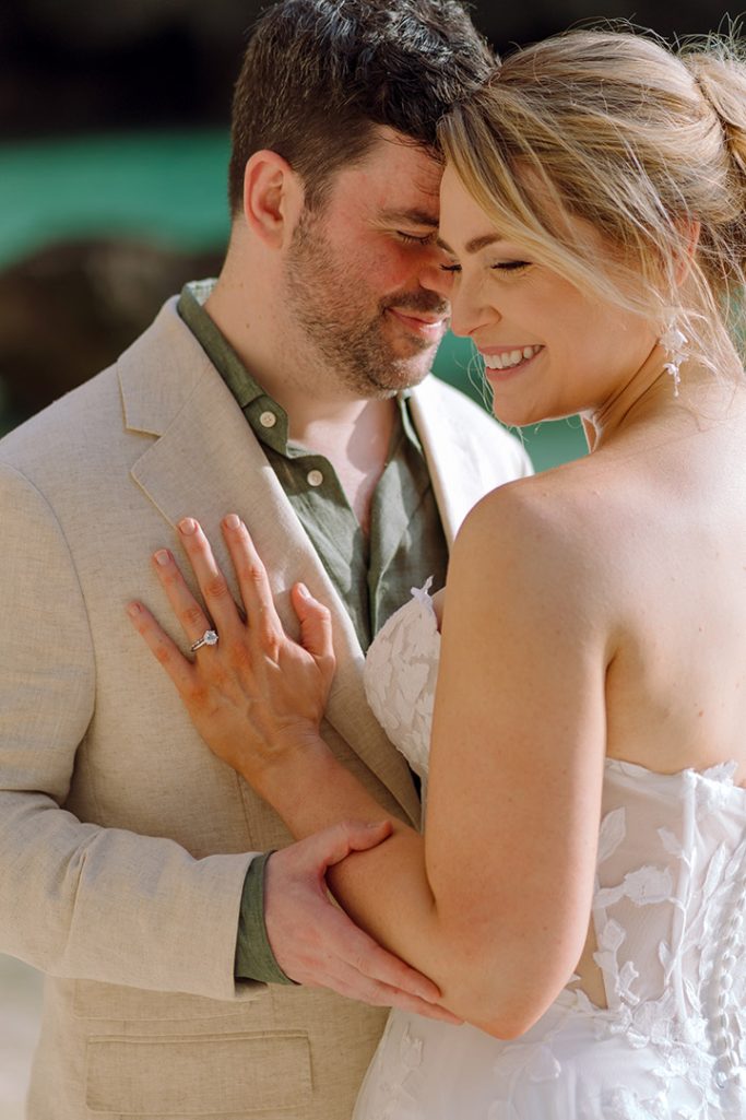 Elopement, Elopement wedding, Elopement wedding photography, Elopement wedding photographer, Elopement at island Krabi, Elopement wedding on boat Krabi, Longtail boat Krabi