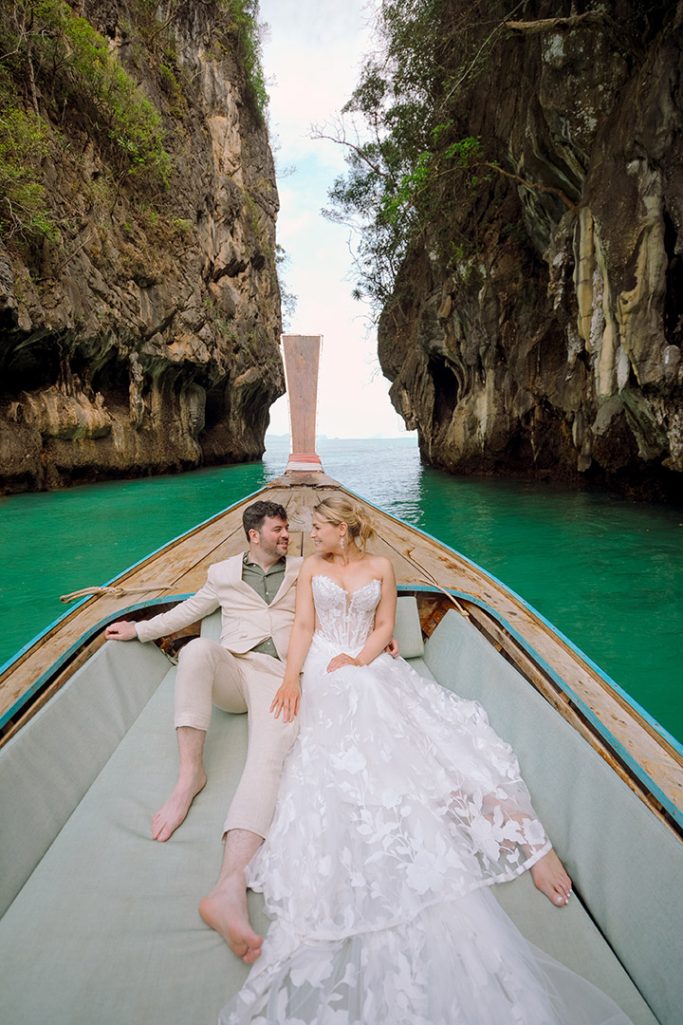Elopement, Elopement wedding, Elopement wedding photography, Elopement wedding photographer, Elopement at island Krabi, Elopement wedding on boat Krabi, Longtail boat Krabi