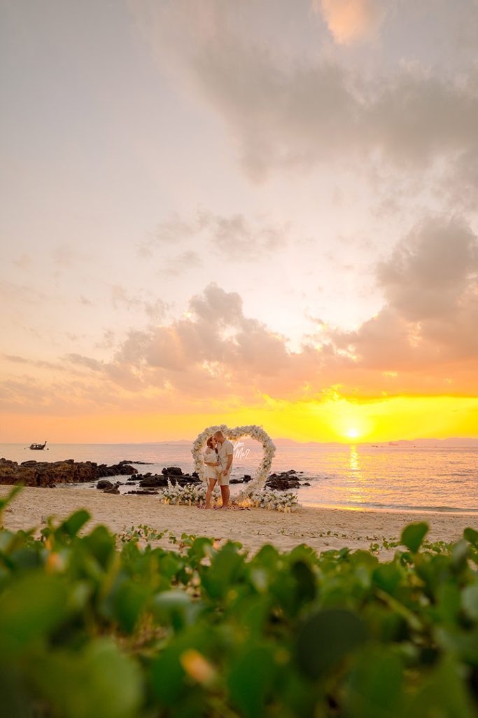 Krabi surprise proposal decoration planner, Krabi Wedding Planner, Krabi wedding, Krabi Wedding Planner, Krabi wedding organizer , Surprise proposal, Krabi surprise proposal photography, proposal decoration, surprise proposal photographer in Krabi