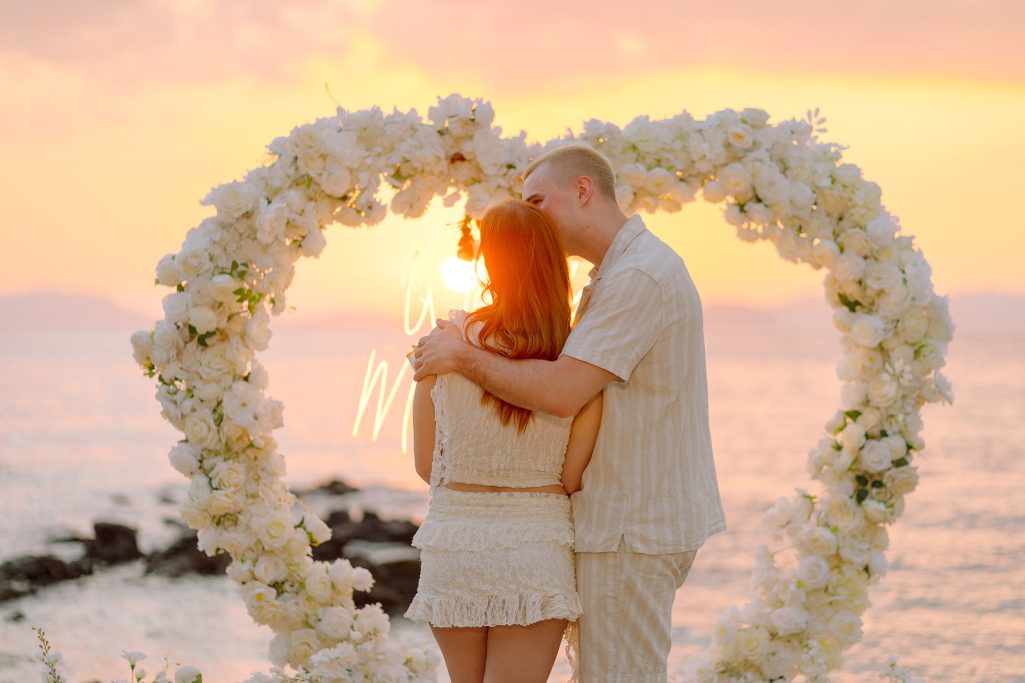 Krabi surprise proposal decoration planner, Krabi Wedding Planner, Krabi wedding, Krabi Wedding Planner, Krabi wedding organizer , Surprise proposal, Krabi surprise proposal photography, proposal decoration, surprise proposal photographer in Krabi