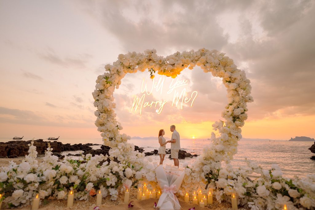 Krabi surprise proposal decoration planner, Krabi Wedding Planner, Krabi wedding, Krabi Wedding Planner, Krabi wedding organizer , Surprise proposal, Krabi surprise proposal photography, proposal decoration, surprise proposal photographer in Krabi