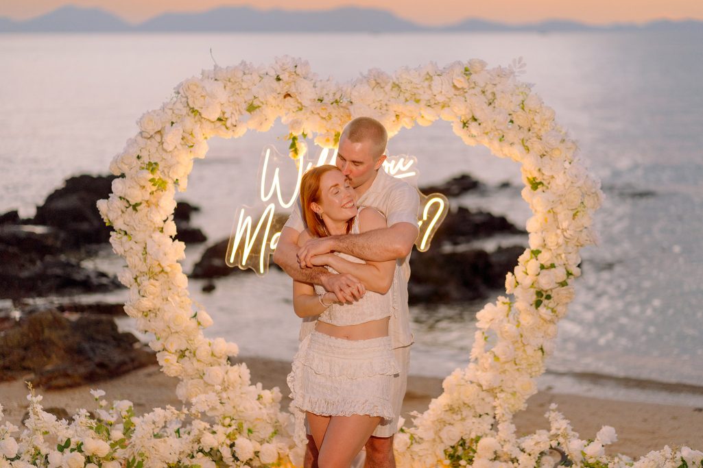 Krabi surprise proposal decoration planner, Krabi Wedding Planner, Krabi wedding, Krabi Wedding Planner, Krabi wedding organizer , Surprise proposal, Krabi surprise proposal photography, proposal decoration, surprise proposal photographer in Krabi