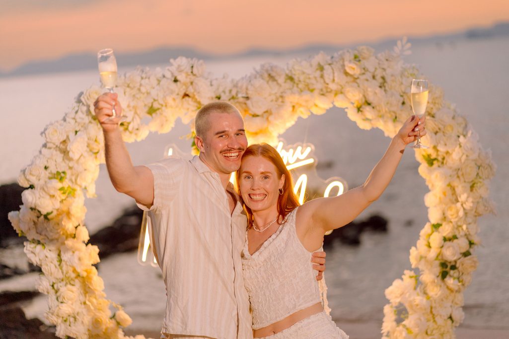 Krabi surprise proposal decoration planner, Krabi Wedding Planner, Krabi wedding, Krabi Wedding Planner, Krabi wedding organizer , Surprise proposal, Krabi surprise proposal photography, proposal decoration, surprise proposal photographer in Krabi