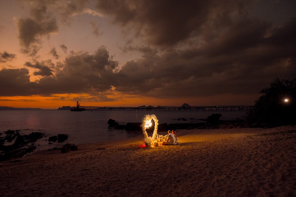 Krabi surprise proposal decoration planner, Krabi Wedding Planner, Krabi wedding, Krabi Wedding Planner, Krabi wedding organizer , Surprise proposal, Krabi surprise proposal photography, proposal decoration, surprise proposal photographer in Krabi