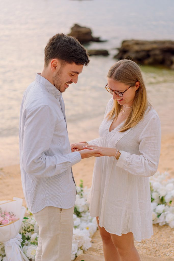 Krabi surprise proposal decoration planner, Krabi Wedding Planner, Krabi wedding, Krabi Wedding Planner, Krabi wedding organizer , Surprise proposal, Krabi surprise proposal photography, proposal decoration, surprise proposal photographer in Krabi
