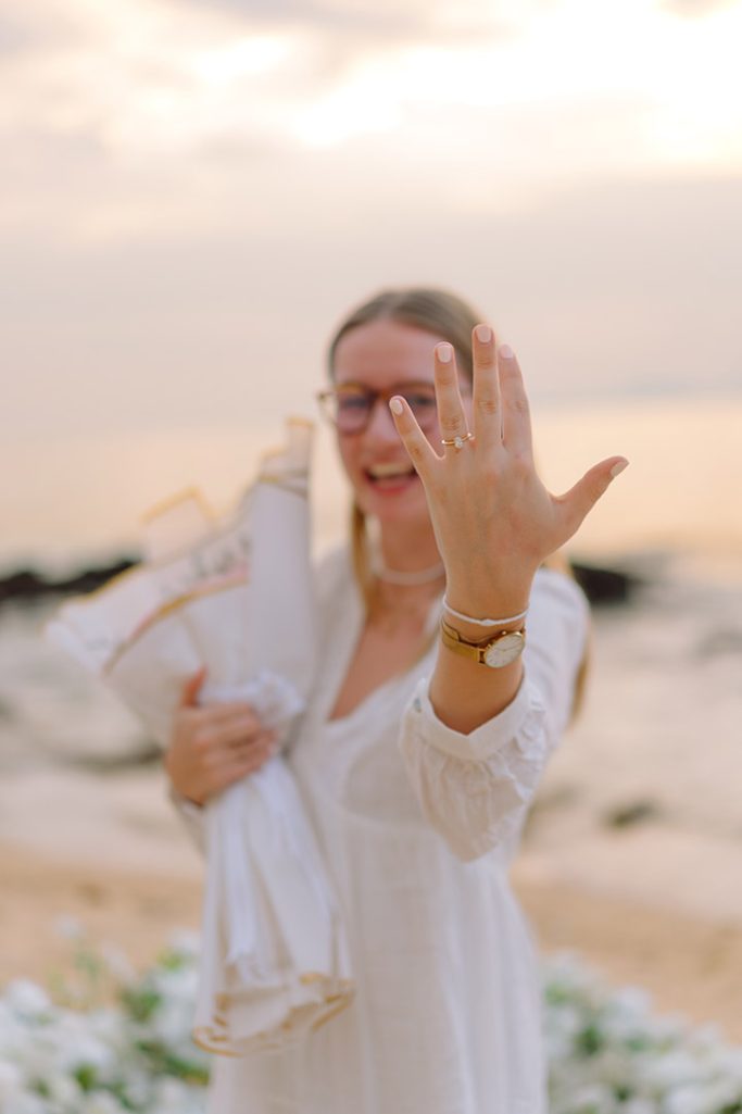 Krabi surprise proposal decoration planner, Krabi Wedding Planner, Krabi wedding, Krabi Wedding Planner, Krabi wedding organizer , Surprise proposal, Krabi surprise proposal photography, proposal decoration, surprise proposal photographer in Krabi