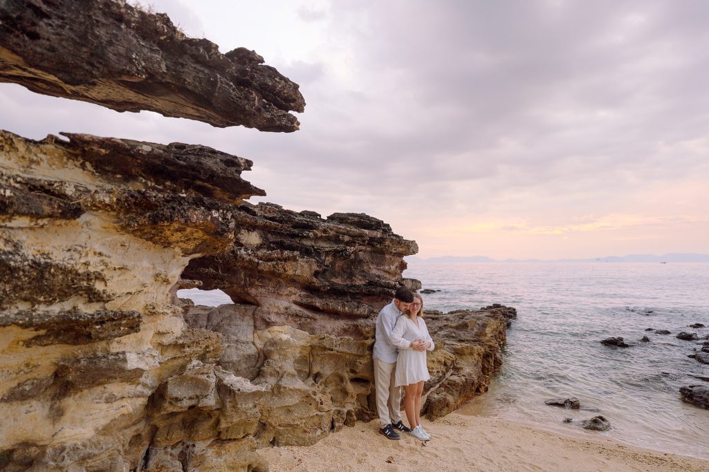 Krabi surprise proposal decoration planner, Krabi Wedding Planner, Krabi wedding, Krabi Wedding Planner, Krabi wedding organizer , Surprise proposal, Krabi surprise proposal photography, proposal decoration, surprise proposal photographer in Krabi
