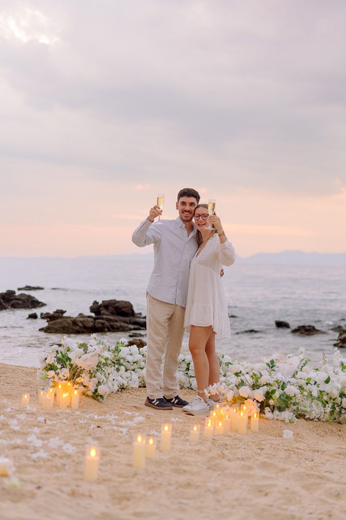Krabi surprise proposal decoration planner, Krabi Wedding Planner, Krabi wedding, Krabi Wedding Planner, Krabi wedding organizer , Surprise proposal, Krabi surprise proposal photography, proposal decoration, surprise proposal photographer in Krabi