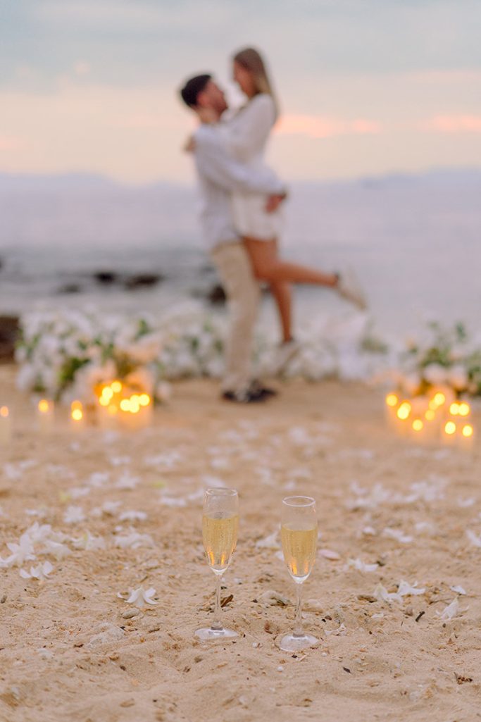 Krabi surprise proposal decoration planner, Krabi Wedding Planner, Krabi wedding, Krabi Wedding Planner, Krabi wedding organizer , Surprise proposal, Krabi surprise proposal photography, proposal decoration, surprise proposal photographer in Krabi