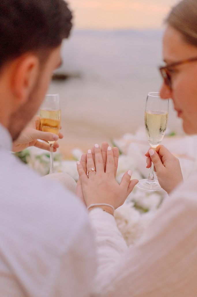 Krabi surprise proposal decoration planner, Krabi Wedding Planner, Krabi wedding, Krabi Wedding Planner, Krabi wedding organizer , Surprise proposal, Krabi surprise proposal photography, proposal decoration, surprise proposal photographer in Krabi