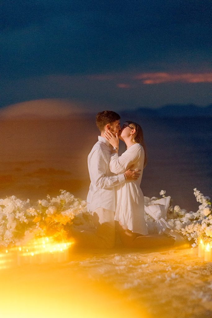 Krabi surprise proposal decoration planner, Krabi Wedding Planner, Krabi wedding, Krabi Wedding Planner, Krabi wedding organizer , Surprise proposal, Krabi surprise proposal photography, proposal decoration, surprise proposal photographer in Krabi