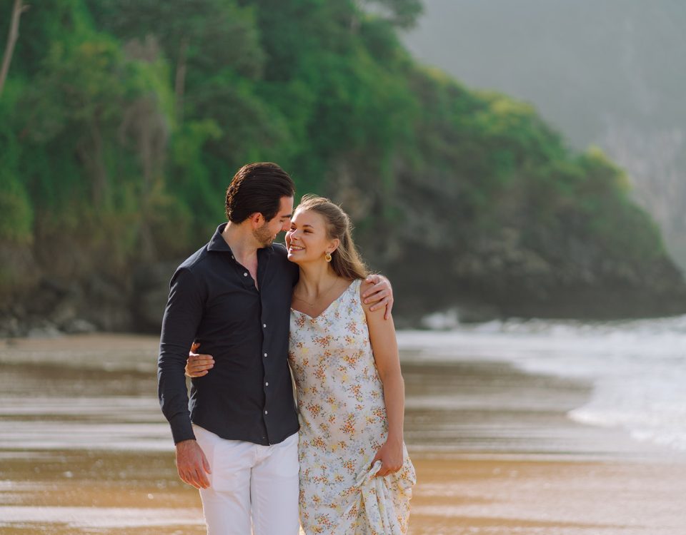 Krabi photographer, Krabi photography, Ao Nang beach, Ao Nang beach photographer, Couple photoshoot at Ao Nang beach