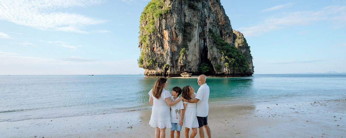 Krabi photographer, Krabi photography, Krabi photo shoot, Krabi family photographer, Krabi family photography, family photoshoot at Railay beach
