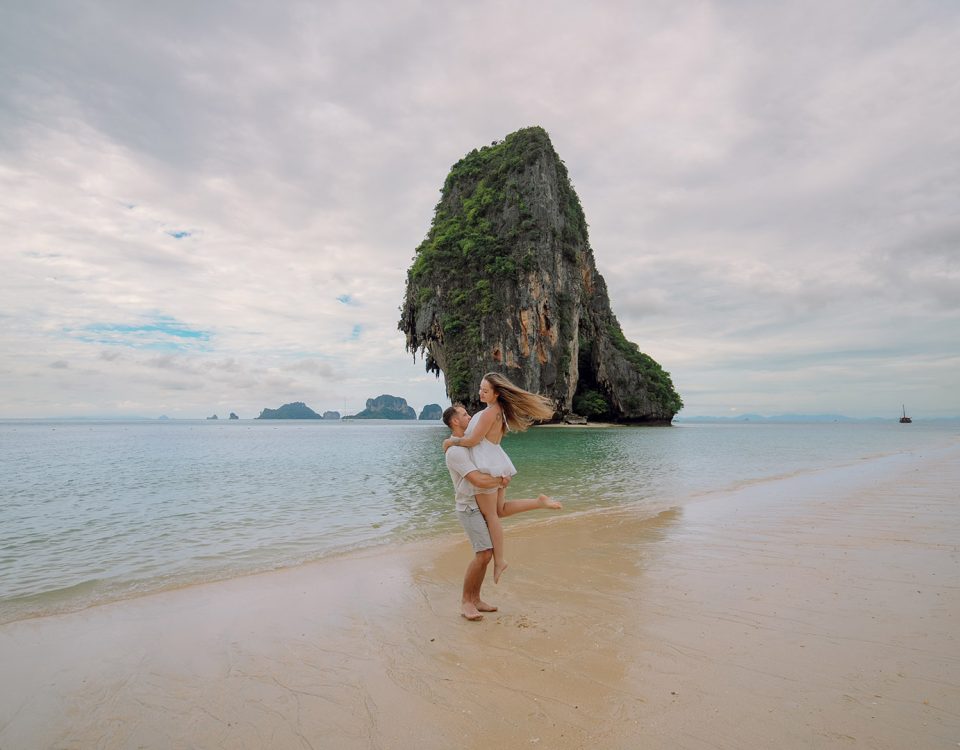 Krabi photographer, Krabi photography, Krabi photo shoot, Honeymoon, Couple, Railay beach photographer, Railay beach photography, Honeymoon photoshoot at Railay beach