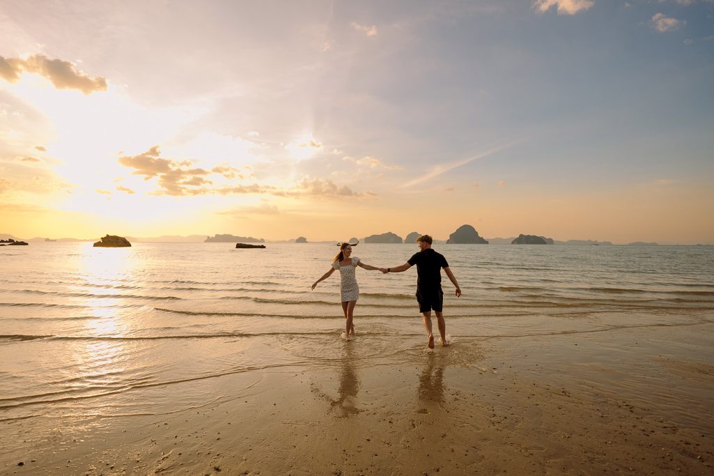 Krabi surprise proposal, Surprise proposal, Krabi surprise proposal photography, surprise proposal photographer in Krabi, surprise marriage proposal
