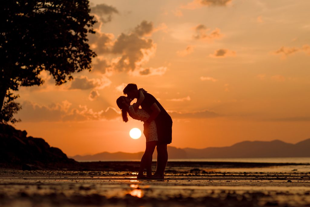 Krabi surprise proposal, Surprise proposal, Krabi surprise proposal photography, surprise proposal photographer in Krabi, surprise marriage proposal