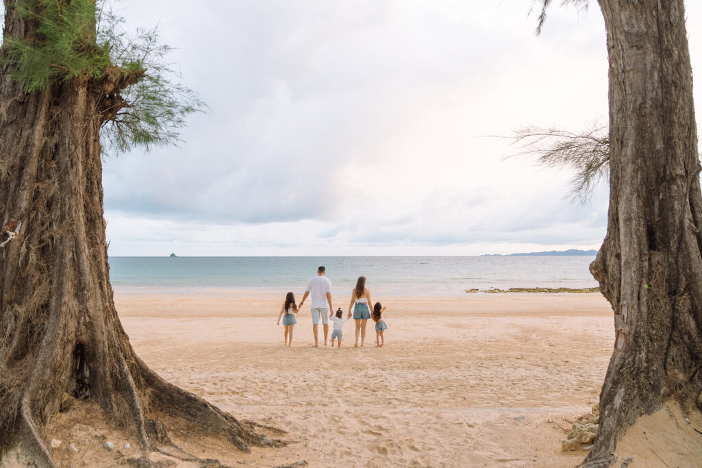 Family photo shoot, Family photo shoot at Dusit Thani Krabi, Family photographer, Honeymoon photo shoot at Dusit Thani Krabi, Krabi family photographer, Krabi photographer, Krabi photography, Krabi vacation photographer, Krabi wedding photographer, Photo shoot at Dusit Thani Krabi, Photographer at Dusit Thani Krabi, photographer in Dusit Thani Krabi, Photography at Dusit Thani Krabi, Dusit Thani Krabi, Dusit Thani Krabi instagram photos, Dusit Thani Krabi photo, Dusit Thani Krabi photographer, Dusit Thani Krabi, family, family photography